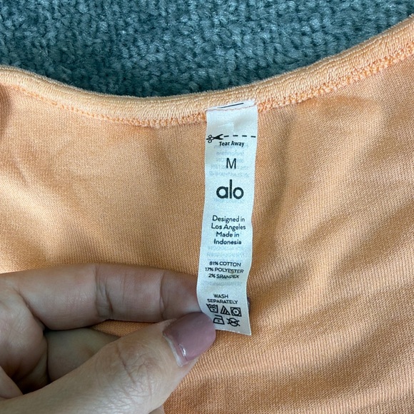 ALO Yoga Terry Beachside Short Sleeve Orange Square Neck Crop Top Womens M - Picture 3 of 9